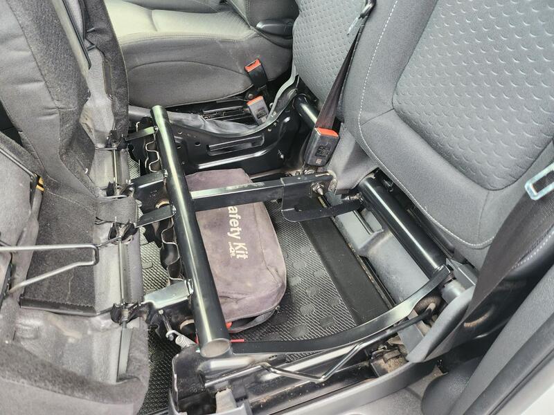 VAUXHALL VIVARO