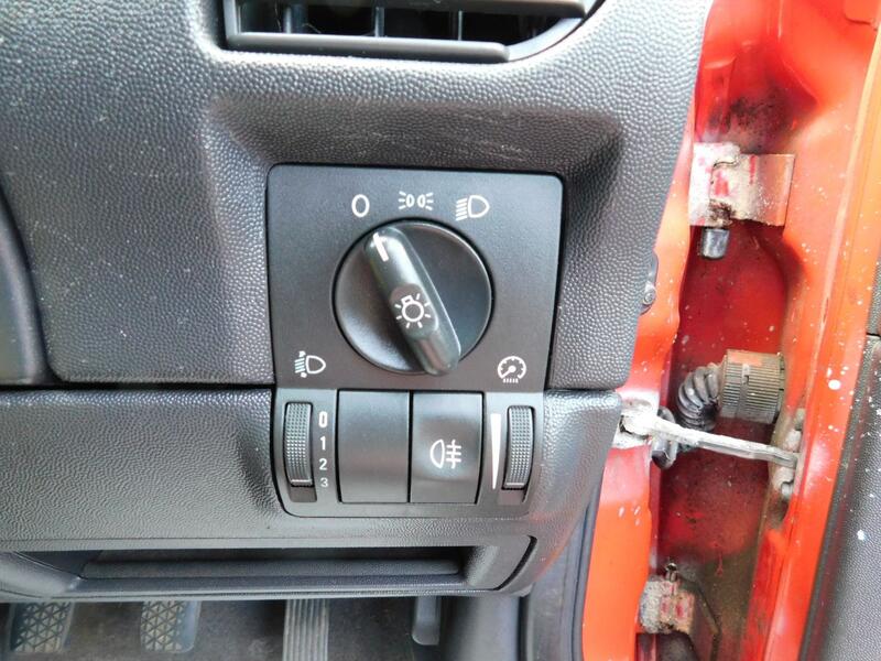 VAUXHALL COMBO