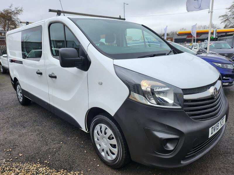 View VAUXHALL VIVARO 1.6 CDTi 2900 