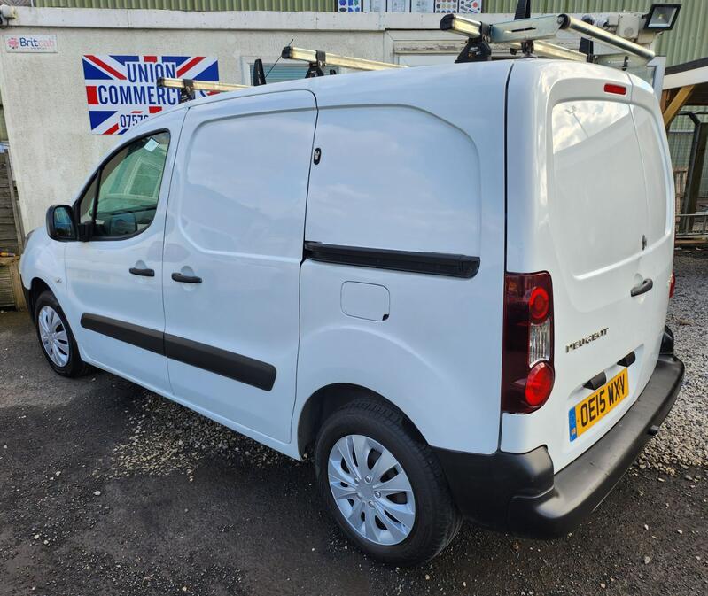 PEUGEOT PARTNER