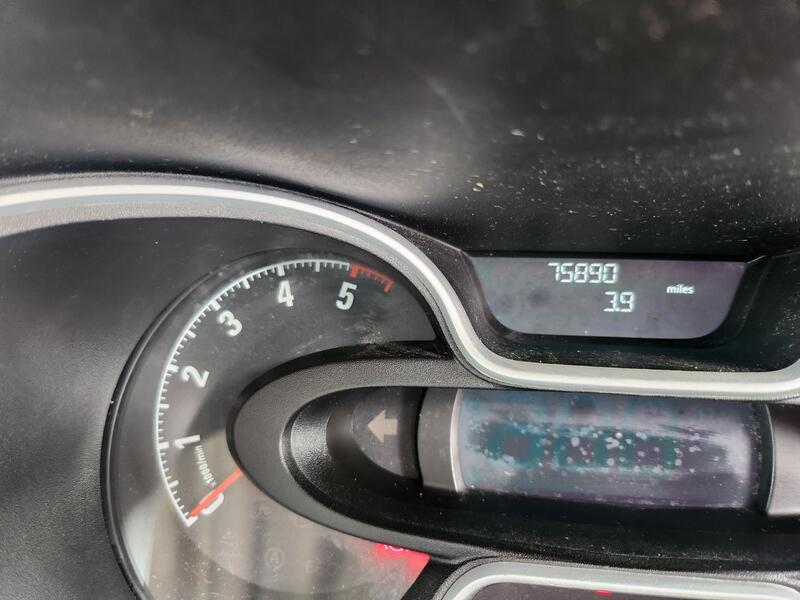 VAUXHALL VIVARO
