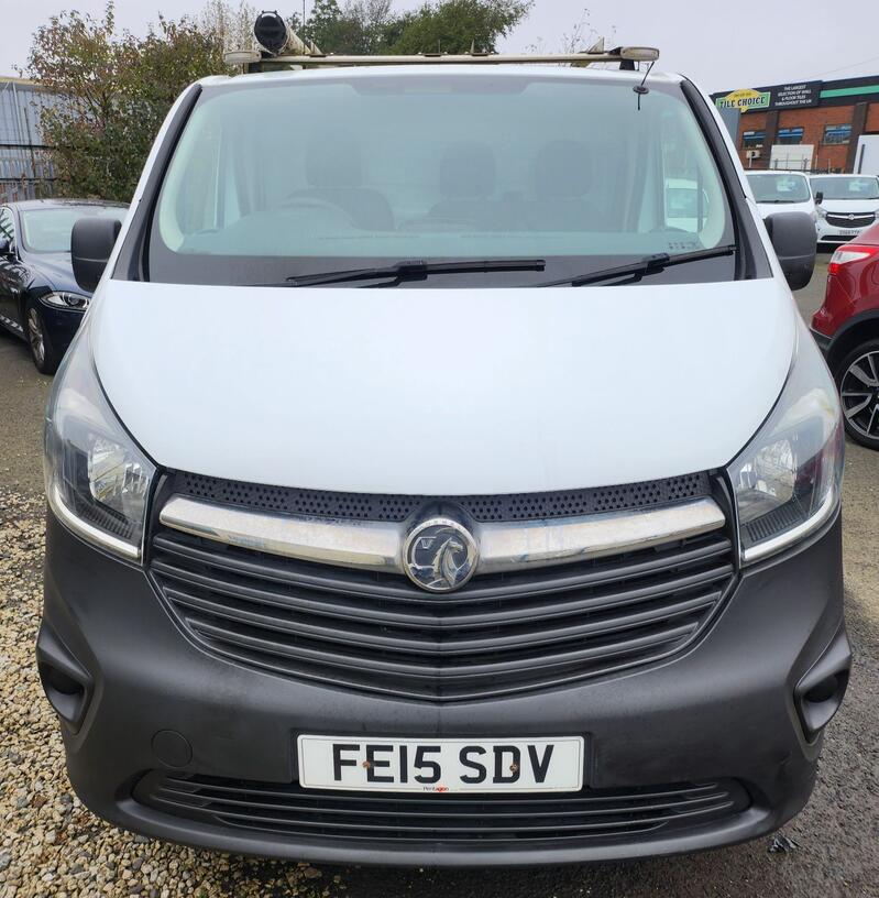 VAUXHALL VIVARO