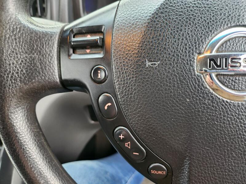 NISSAN NV200