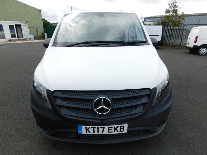 View MERCEDES-BENZ VITO 109 CDI