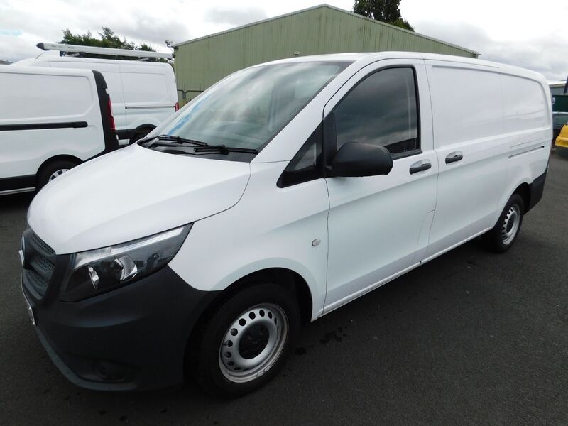 View MERCEDES-BENZ VITO 109 CDI