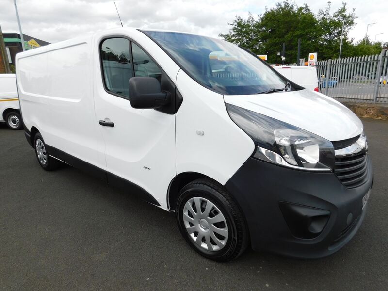 View VAUXHALL VIVARO L2H1 2900 CDTI