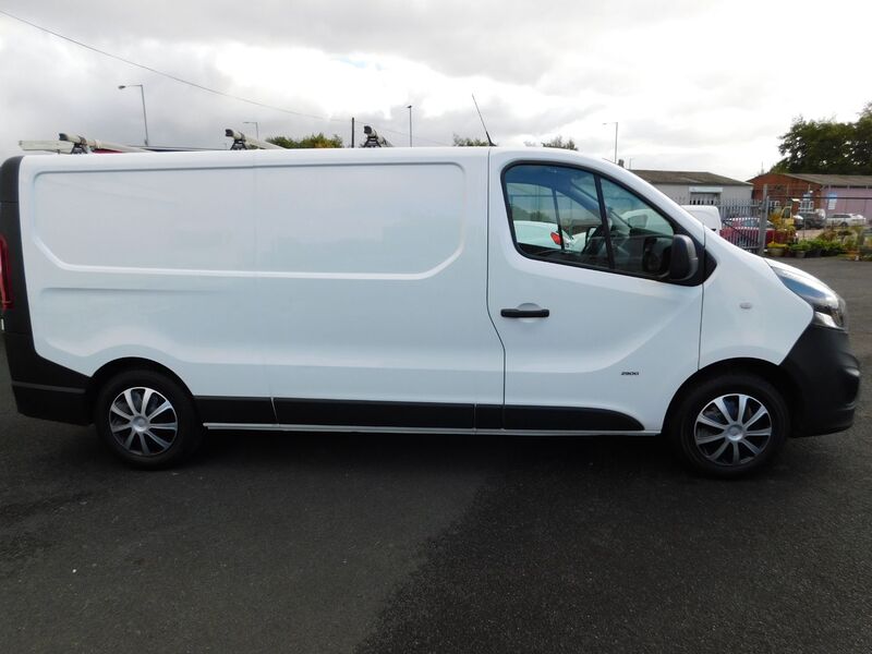 View VAUXHALL VIVARO L2H1 2900 CDTI