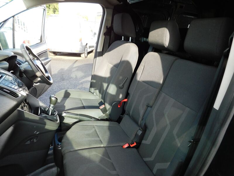 FORD TRANSIT CONNECT