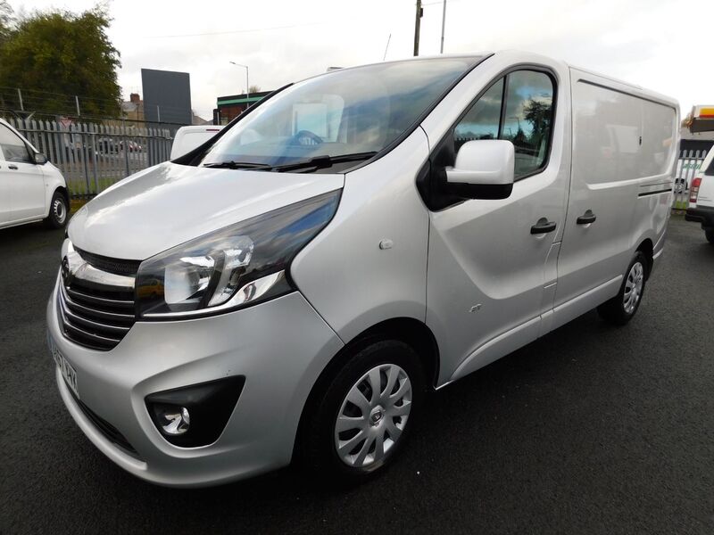 View VAUXHALL VIVARO L1H1 2700 SPORTIVE CDTI BITURBO SS