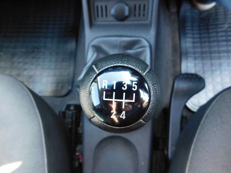 VAUXHALL COMBO