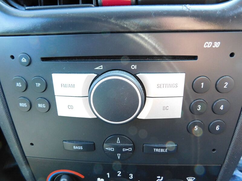 VAUXHALL COMBO
