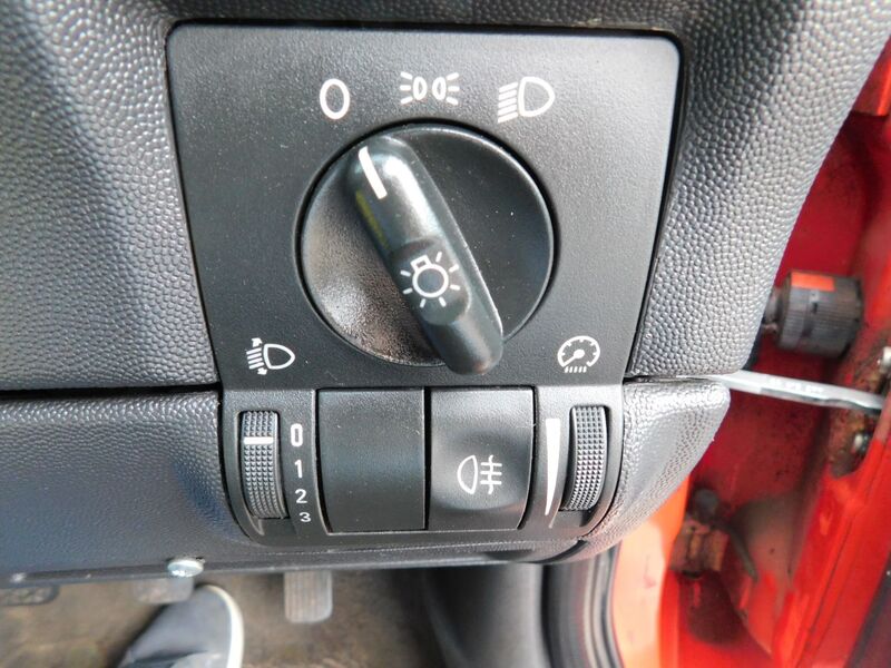 VAUXHALL COMBO