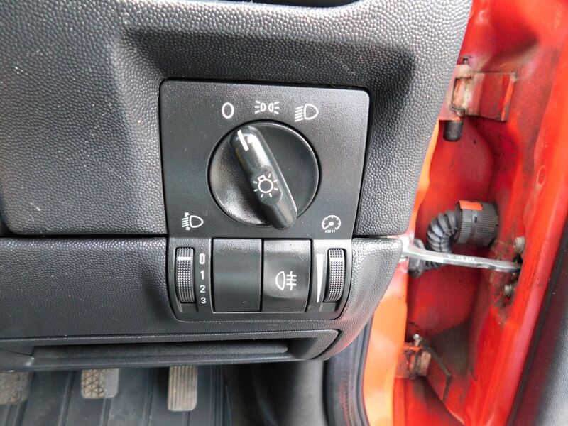 VAUXHALL COMBO