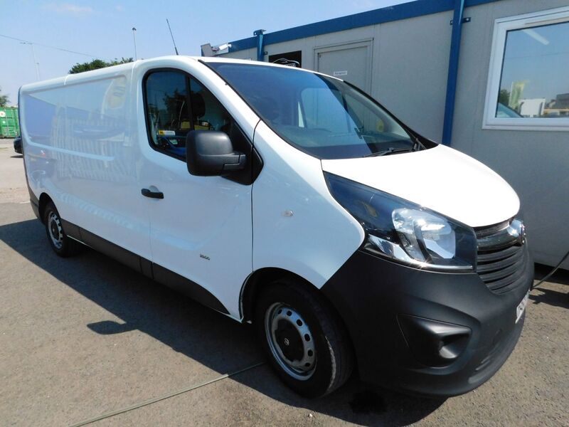 View VAUXHALL VIVARO 2900 L2H1 CDTI PV