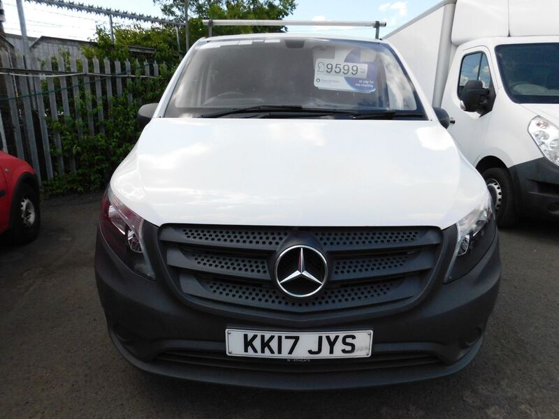 View MERCEDES-BENZ VITO 111 CDI