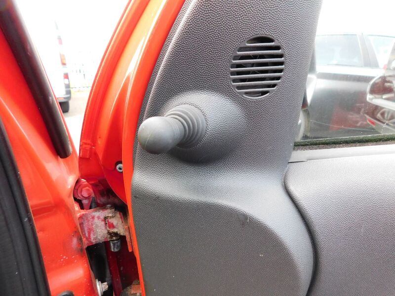 VAUXHALL COMBO