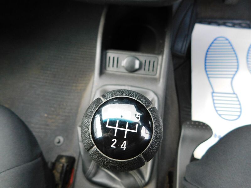 VAUXHALL COMBO