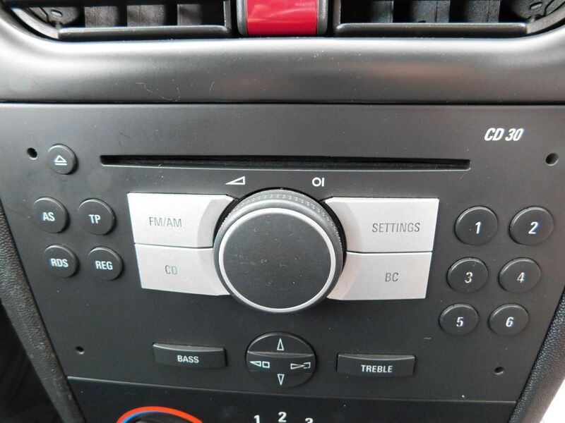 VAUXHALL COMBO