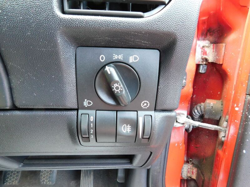 VAUXHALL COMBO