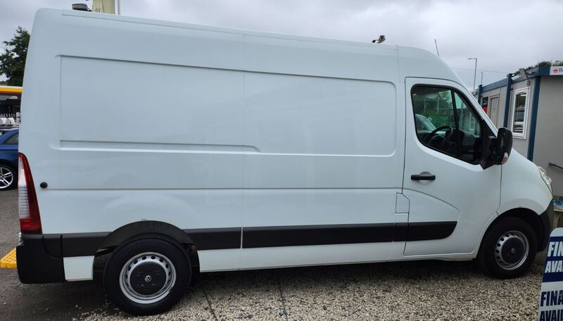 VAUXHALL MOVANO