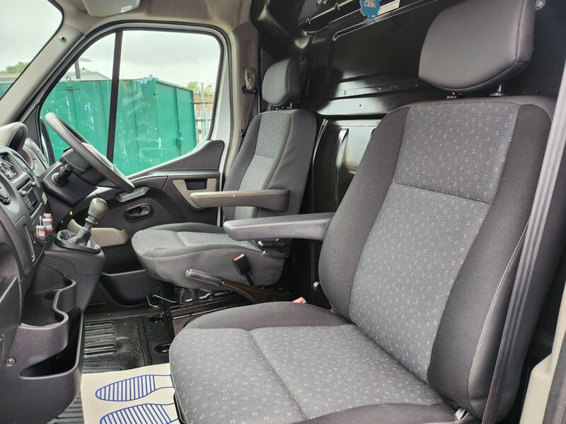 VAUXHALL MOVANO