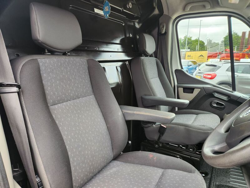 VAUXHALL MOVANO