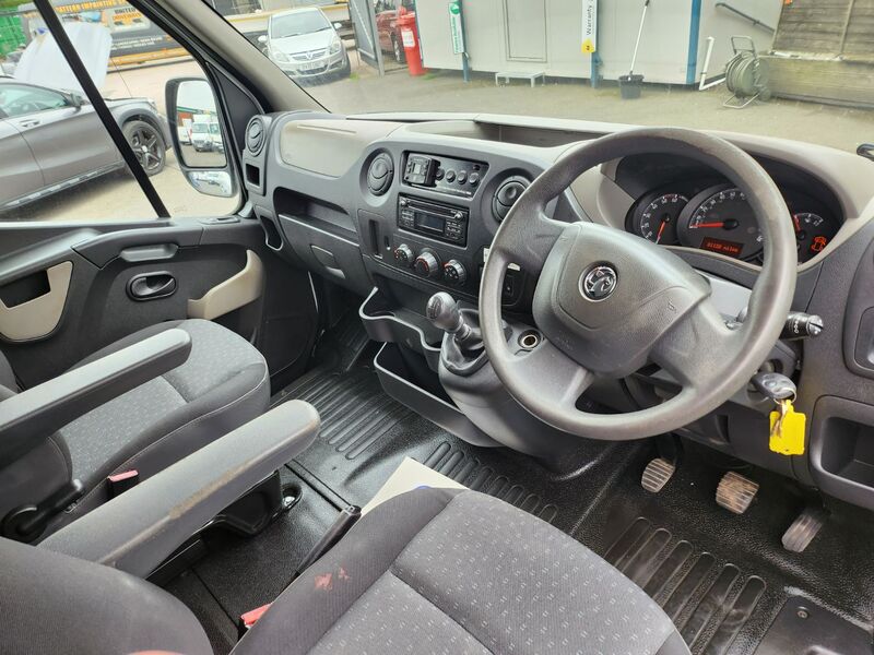 VAUXHALL MOVANO
