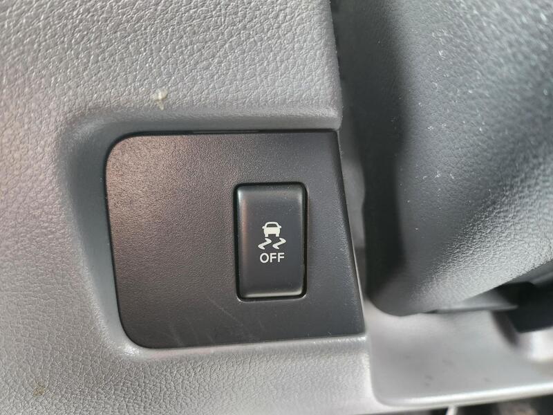 NISSAN NV200